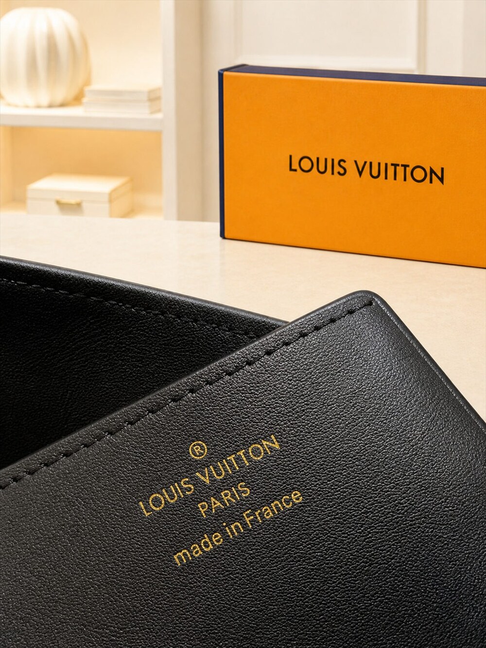 Louis Vuitton Multi Pochette Shoulder Purse in Black Quilted Cowhide - Picture 2 of 7